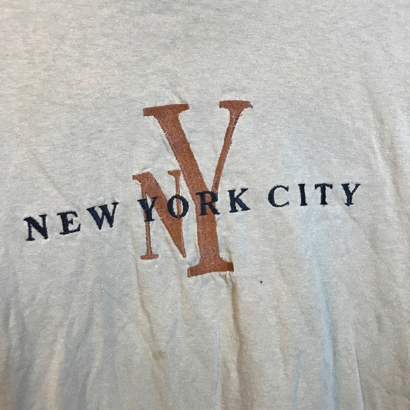 Vintage America Other - VTG 90s Embroidered New York City shirt